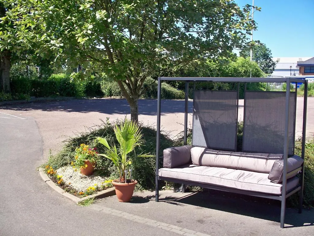 Apartment Orchard Hotel Quedgeley