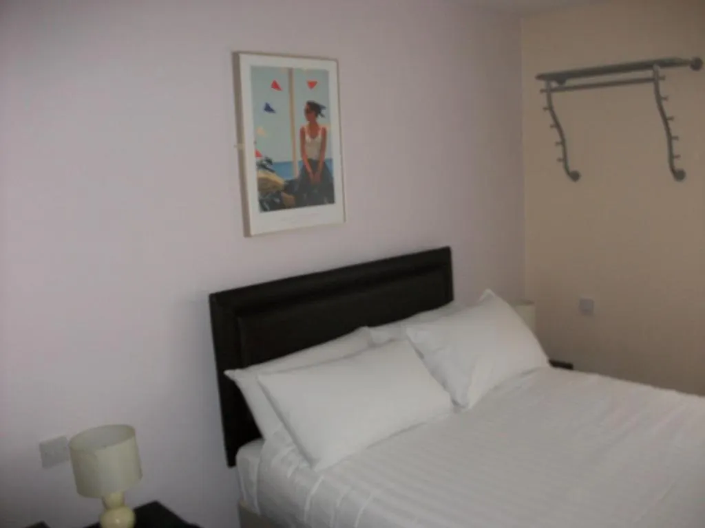 Apartment Orchard Hotel Quedgeley United Kingdom
