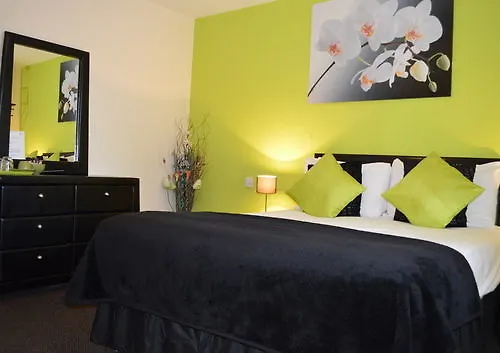 Apartment Orchard Hotel Quedgeley United Kingdom